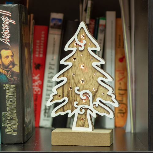 картинка Деревянная фигурка с подсветкой Елочка 11,5x5x19 см от магазина Сантехстрой