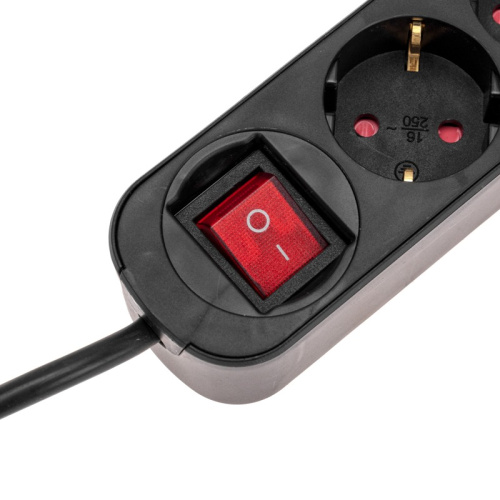 картинка Удлинитель STANDARD 5 гнезд,  3м,  3х1,0мм²,  с/з,  с выключателем,  2 USB,  черный REXANT от магазина Сантехстрой